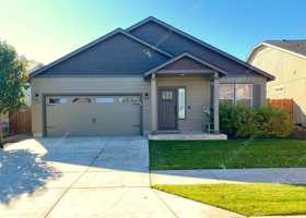 featured image of 3648 Southwest Pumice Avenue