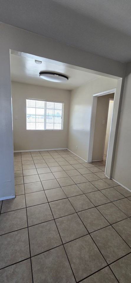 27037 East 9th Street - Photo 5 of 22