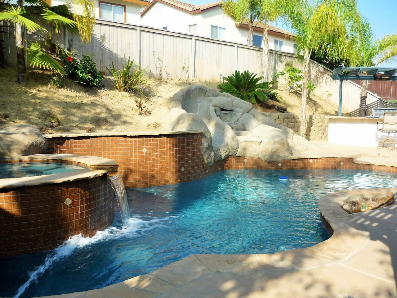 1530 Amador St - Photo 2 of 21