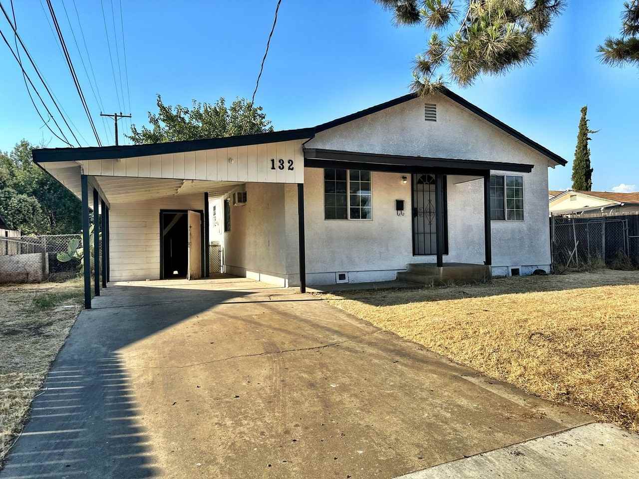 132 W Deltha Ave - Photo 3 of 16