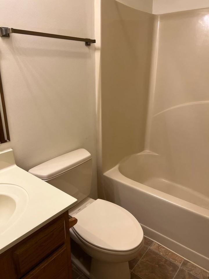 107 Bogey Lane - Photo 7 of 13