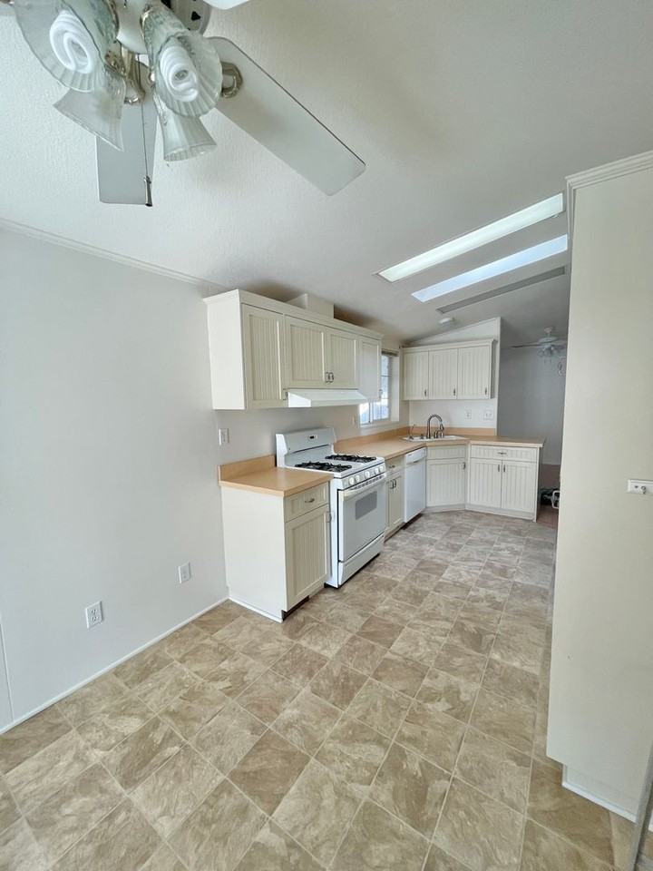 2949 Water View Drive - Photo 7 of 20