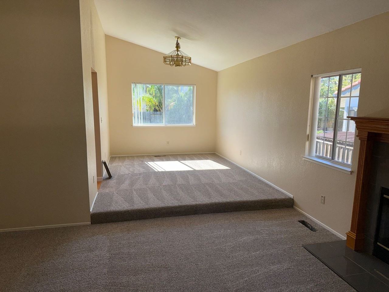 296 Fruitvale Road - Photo 4 of 20