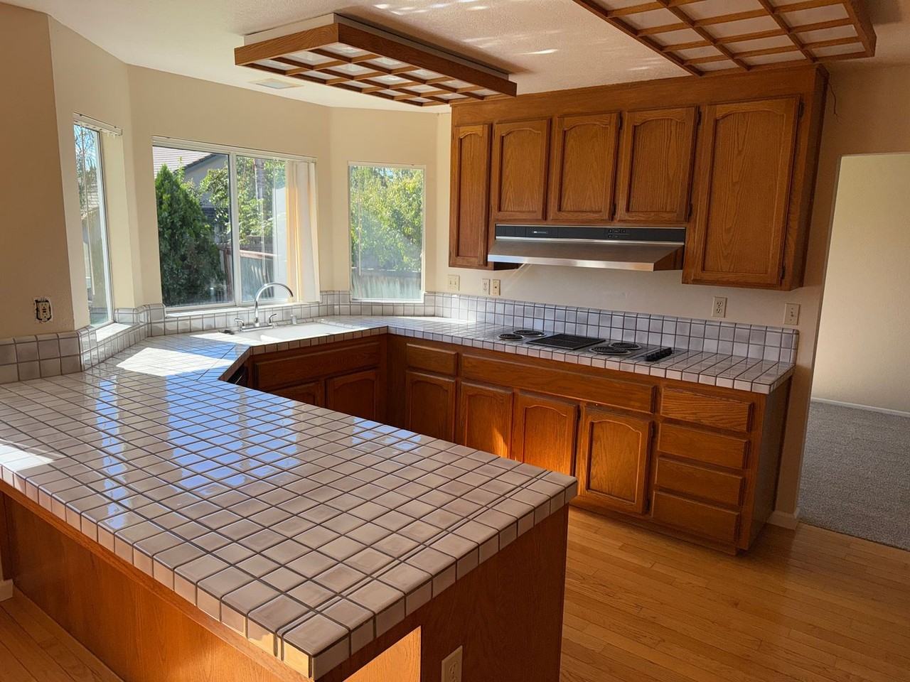 296 Fruitvale Road - Photo 7 of 20