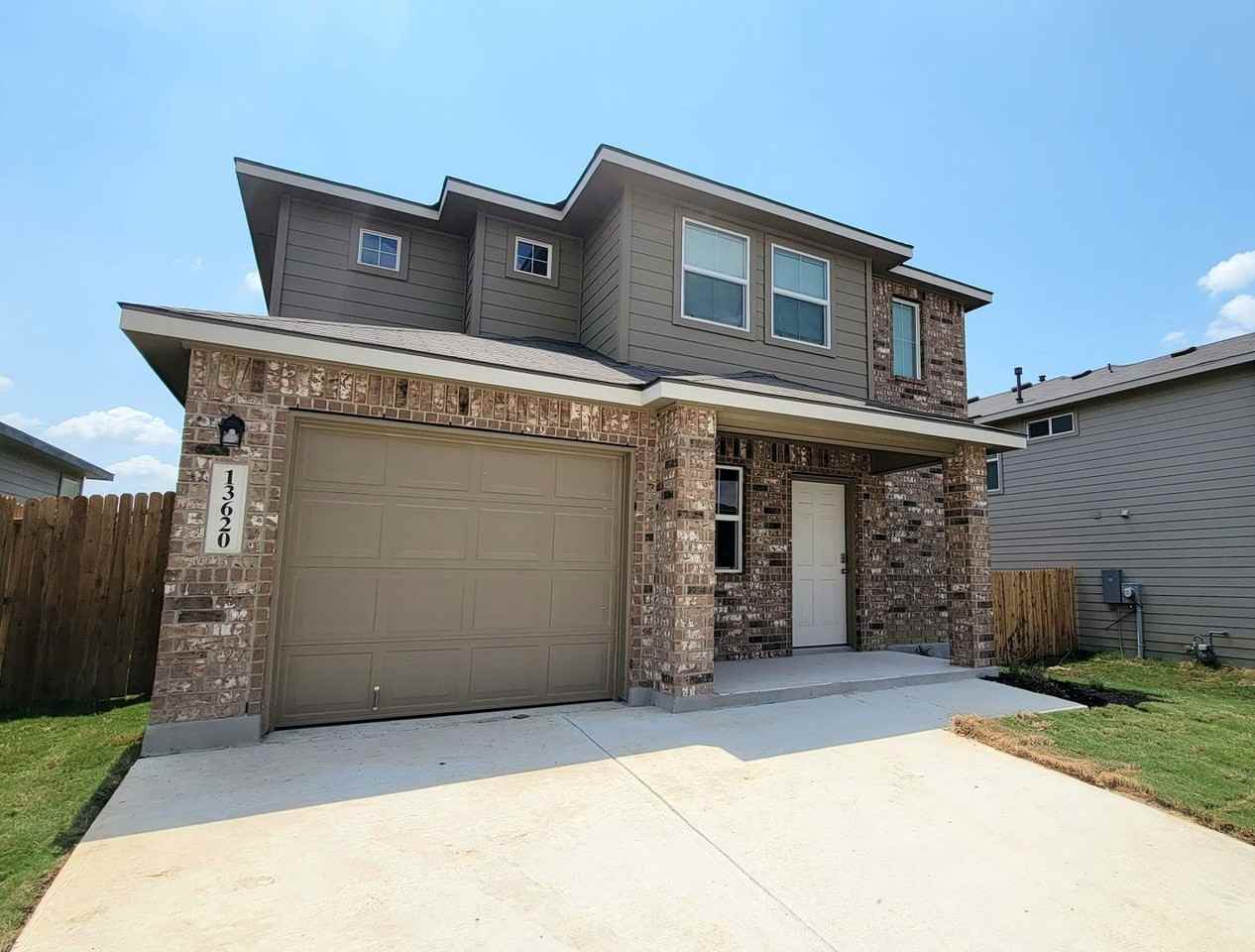 13620 Whisper Xing - Photo 2 of 17