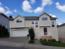 320 S 20th Pl - Photo 1 of 1
