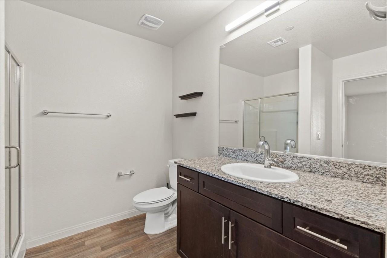 2628 Blazing Blue Ave - Photo 6 of 28