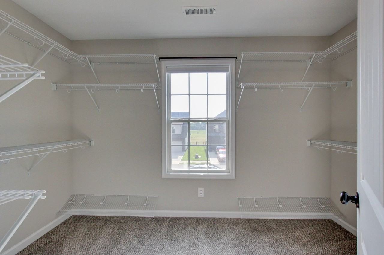 2710 Rafiki Dr - Photo 6 of 50