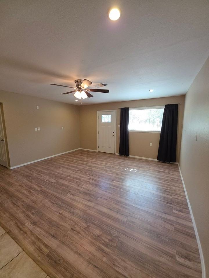 901 Crow Mountain Rd - Photo 3 of 17