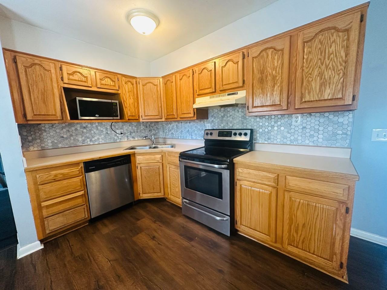 9312 Michael Edward Drive - Photo 4 of 25