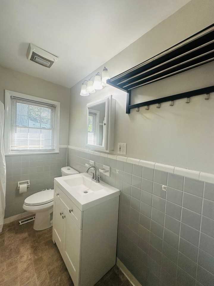 9312 Michael Edward Drive - Photo 7 of 25