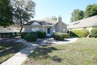 243 Parkwood Cir - Photo 1 of 1