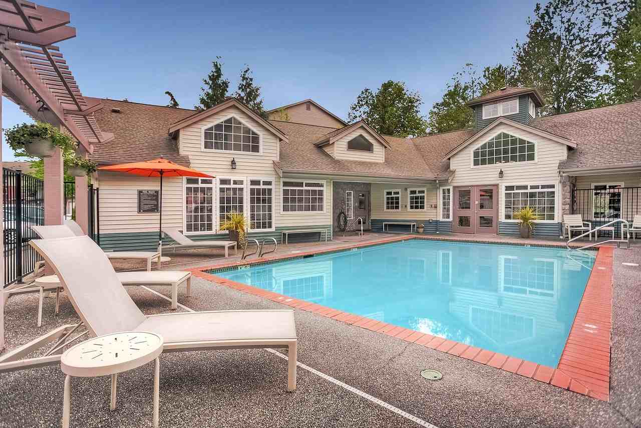 Mill Pointe - Photo 4 of 16