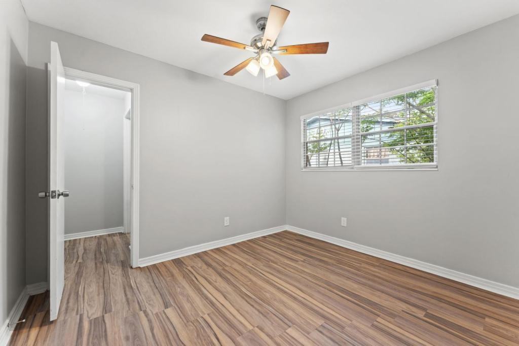 7739 Pinnacle Dr - Photo 2 of 10