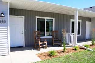 620 W 5th St - Photo 1 of 1