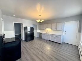 142 Oxford St Apt 6 #Apt 6 - Photo 1 of 1