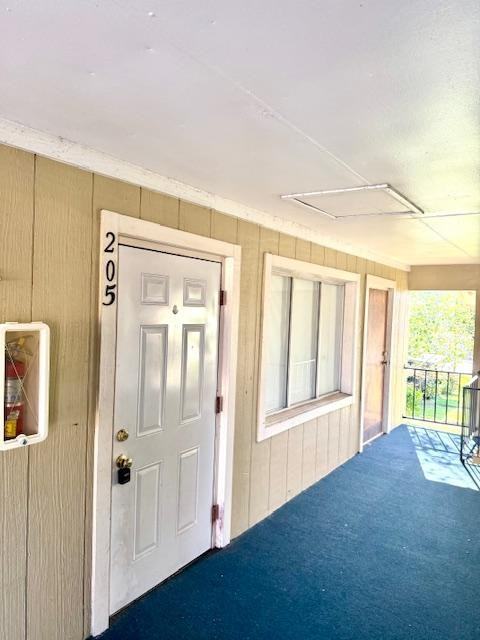 4304 London Town Rd - Photo 2 of 8