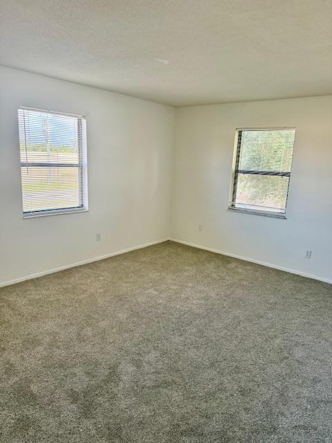 4304 London Town Rd - Photo 5 of 8