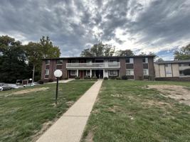 featured image of 39 Devon Ct