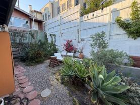 2223 1/2 Oak Glen Pl - Photo 1 of 1