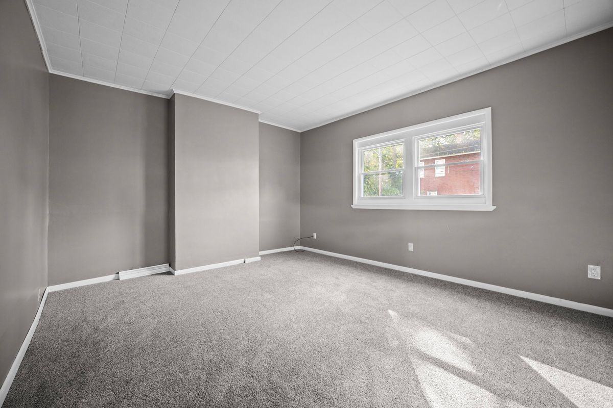 120 15th St - Photo 6 of 18