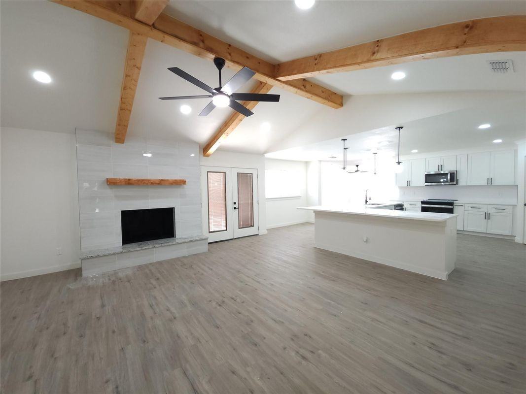 1502 Hiawatha Way - Photo 5 of 40