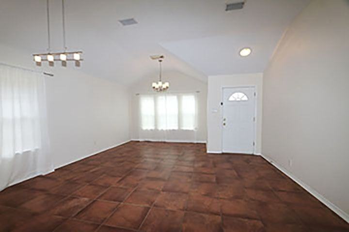 9827 Copperway - Photo 4 of 16