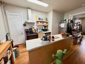 223 1/2 N Pinckney St - Photo 1 of 1