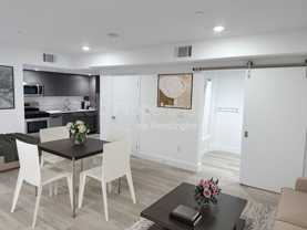 744 S Mariposa Ave #303 - Photo 1 of 1