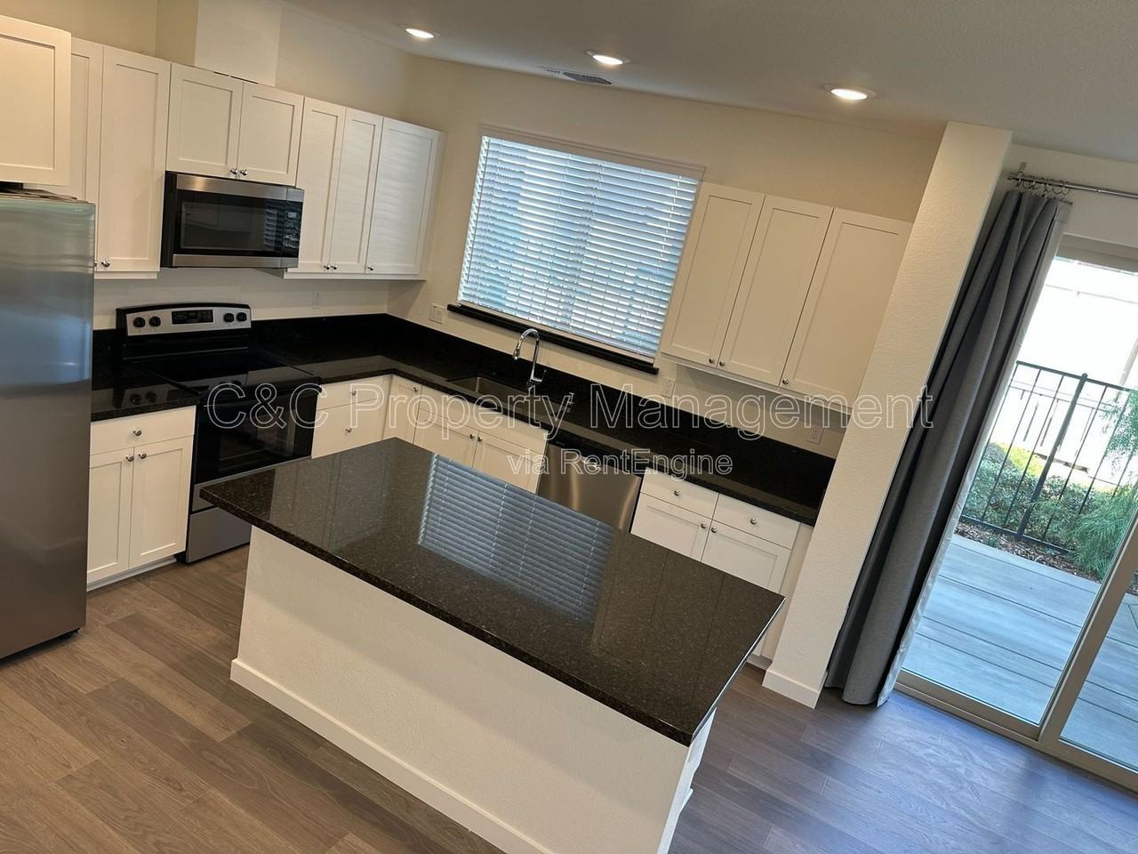 1805 Lucky Star Pl #24 - Photo 5 of 21