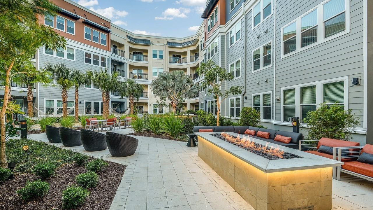 Grady Square - Photo 2 of 48