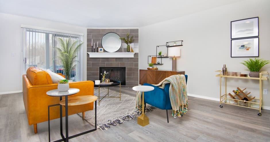 Riverbend Apartments - Photo 4 of 43