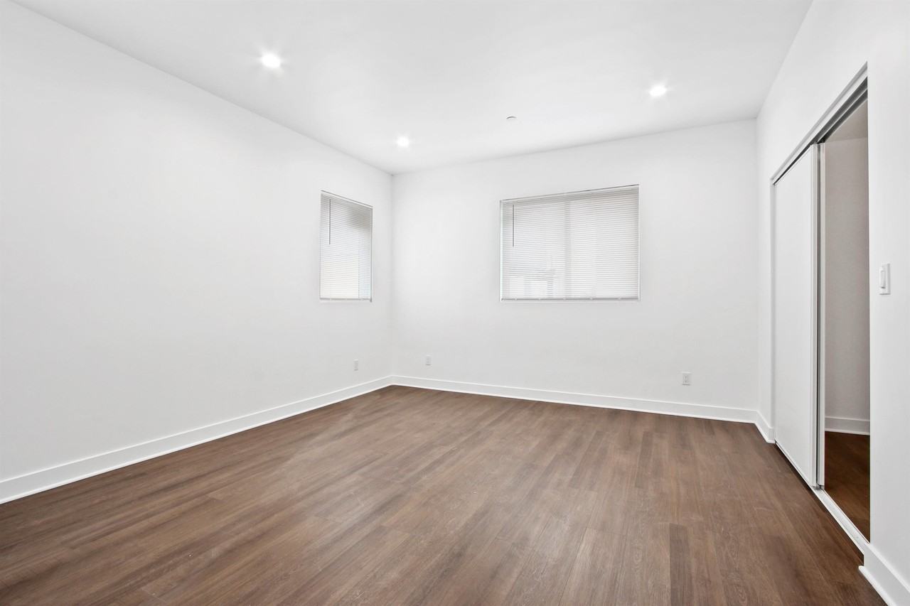 1137 S Lorena St #1137 - Photo 6 of 14