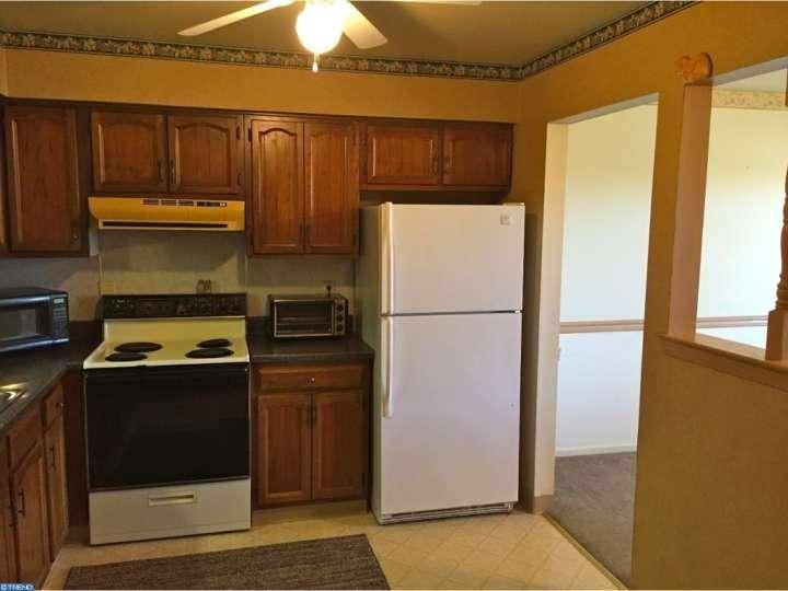 127 Popodickon Dr - Photo 3 of 24