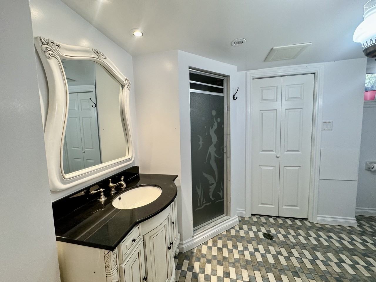 1503 Lepage Ave - Photo 5 of 12