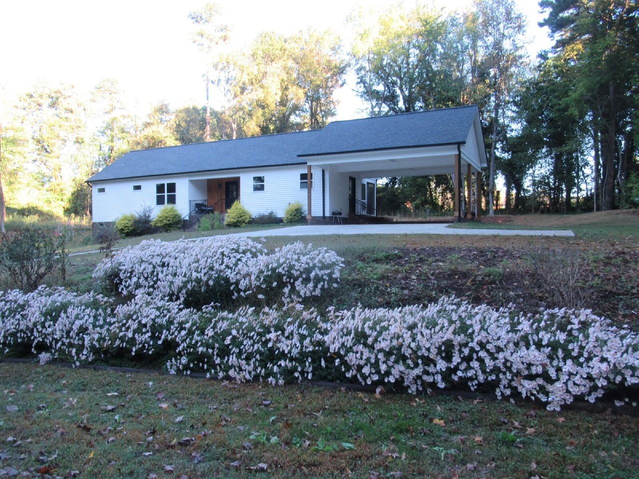 134 Garden Ter - Photo 4 of 22