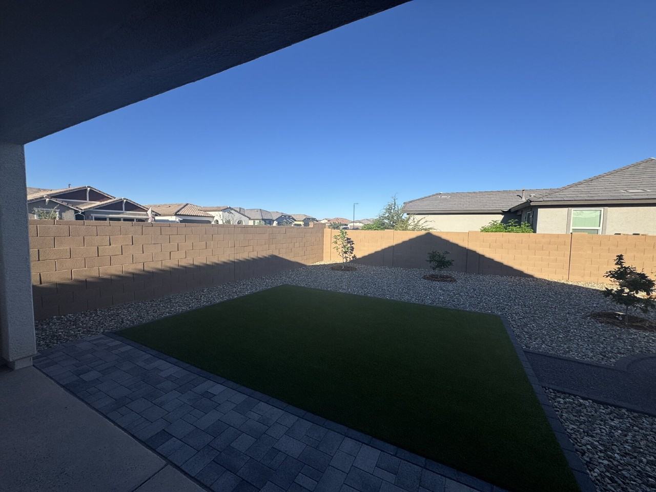 32067 N Wayne Ln - Photo 2 of 30