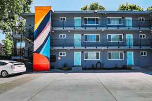 873 32nd Street - Photo 1 of 1