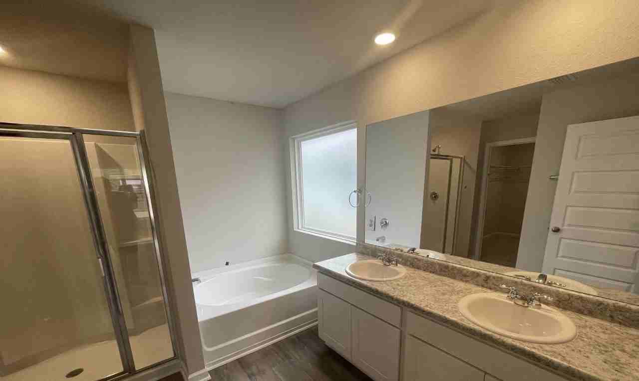 249 Burnston Way - Photo 2 of 14