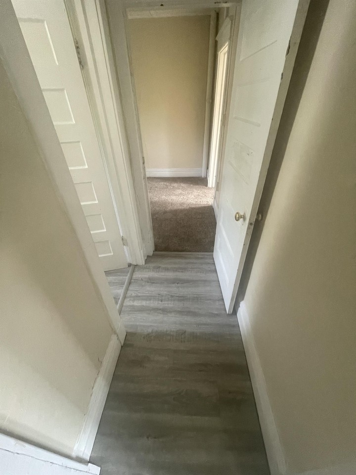 112 6th St S #2 - Photo 6 of 14