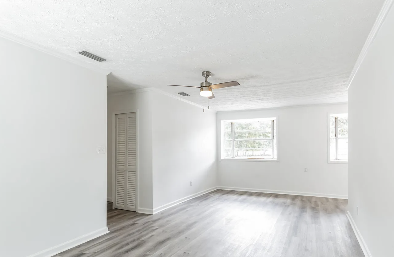3636 Turton Ave - Photo 4 of 10