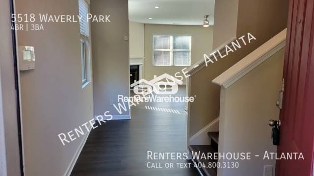 5518 Waverly Park - Photo 3 of 21