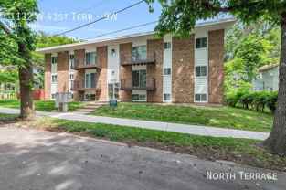 1132 W 41st Ter #9W - Photo 1 of 1