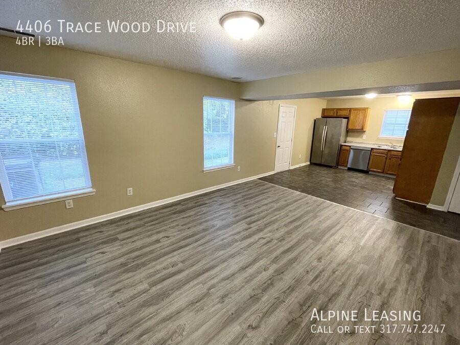 4406 Trace Wood Dr - Photo 3 of 10