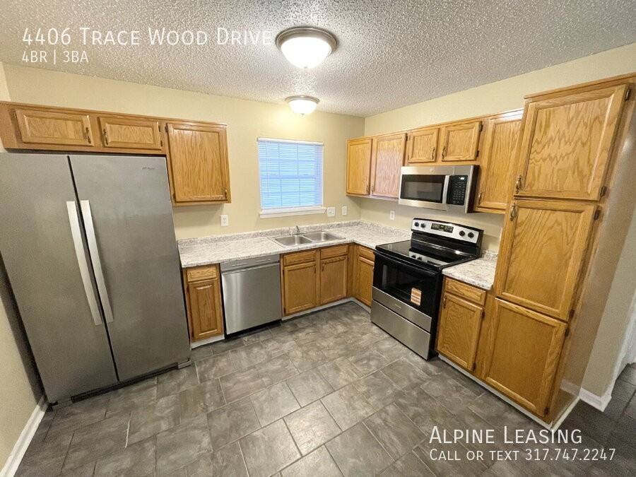4406 Trace Wood Dr - Photo 4 of 10
