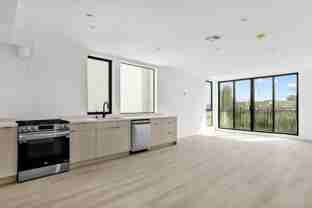 3755 S Canfield Ave #101 - Photo 1 of 1