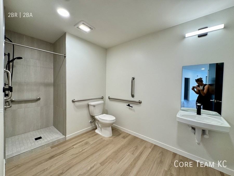 6551 Rockhill Rd #B6 - Photo 7 of 27