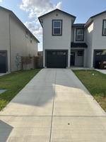 featured image of 8415 V. Verona #104