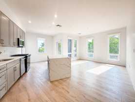 17 Argyle St #3 - Photo 1 of 1