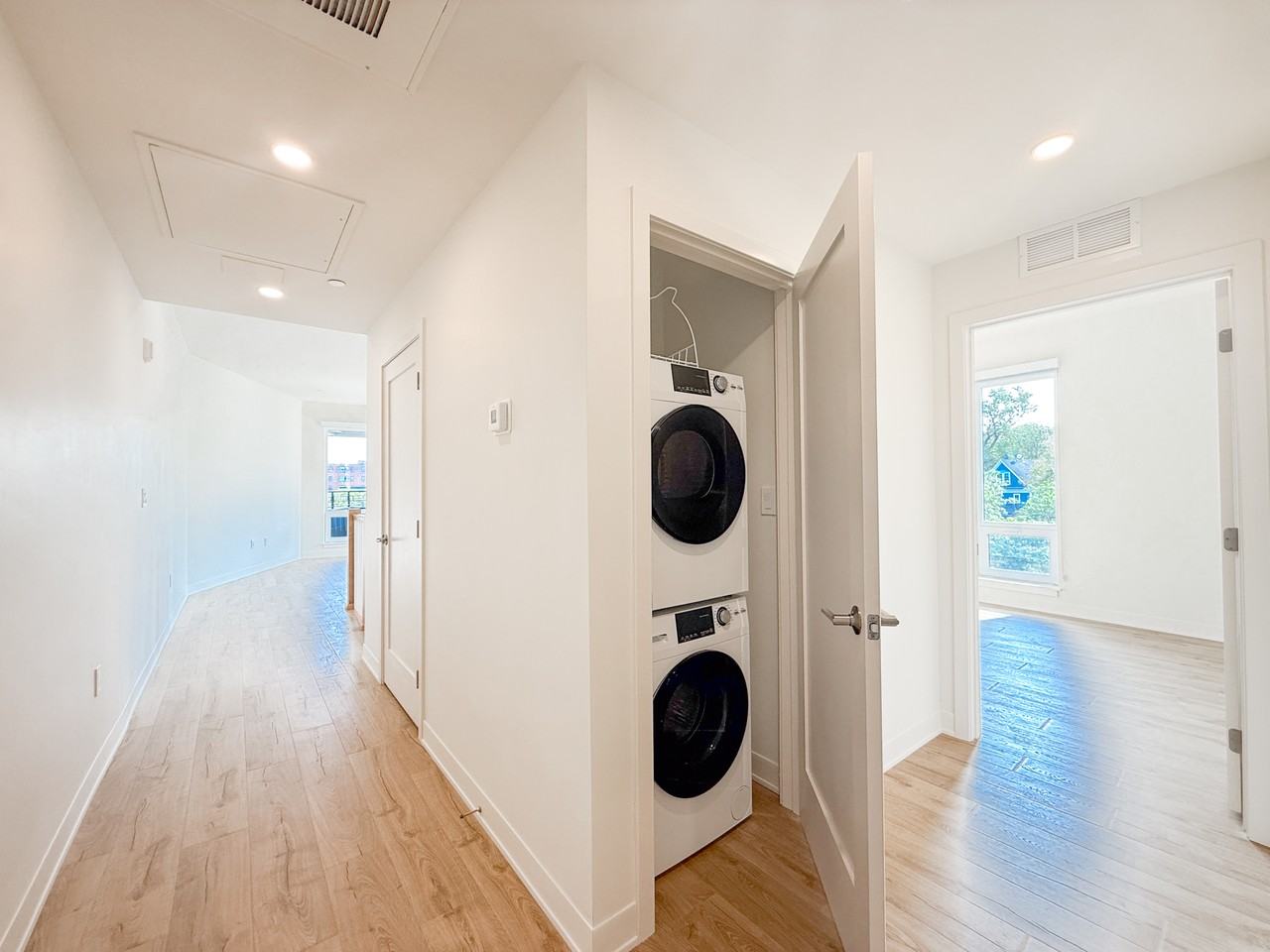 17 Argyle St #3 - Photo 7 of 16